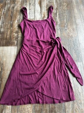 Aritzia Wilfred Saturn Mini Dress Tennis Wrap Front Side Tie Stretchy Womens XS